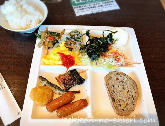 とれとれ亭 朝食バイキング